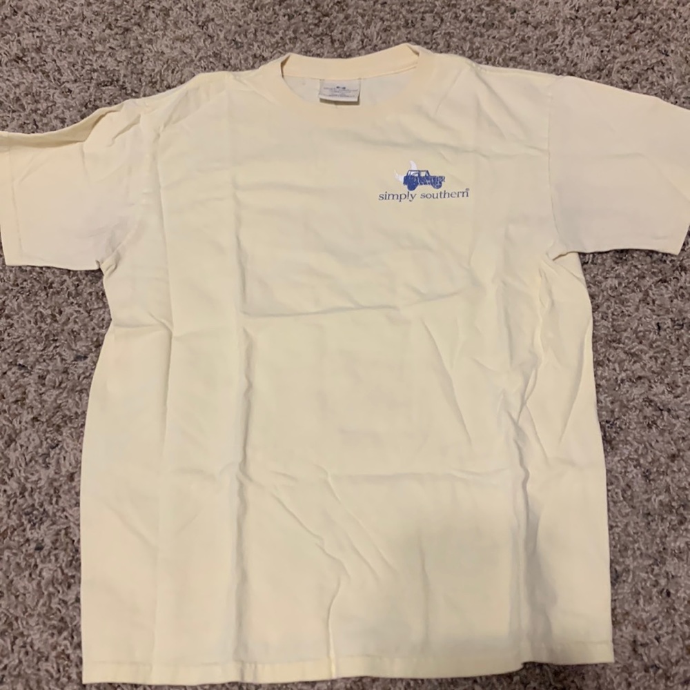 A yellow t shirt